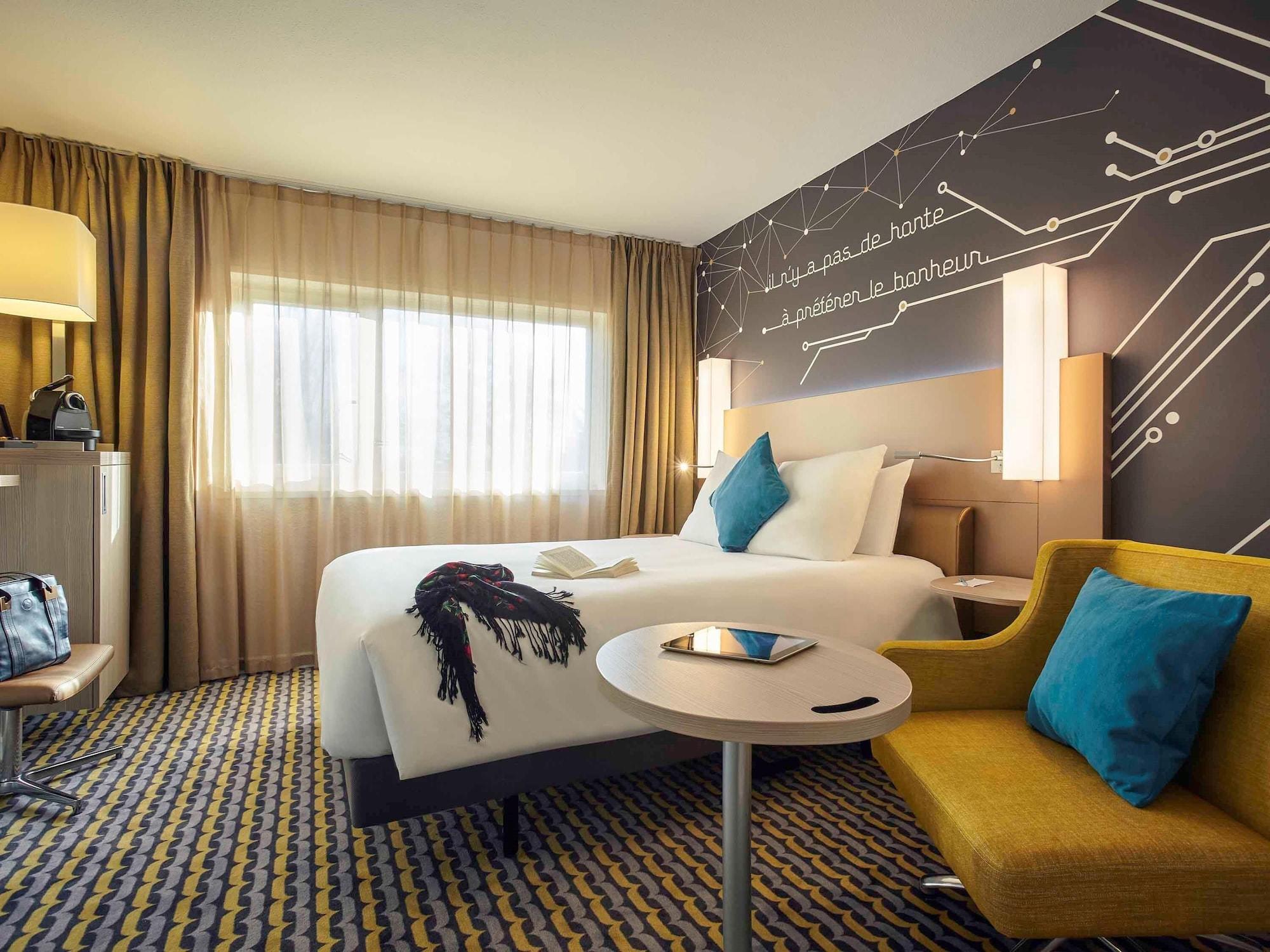 Mercure Paris Sud Les Ulis-Courtaboeuf Zewnętrze zdjęcie