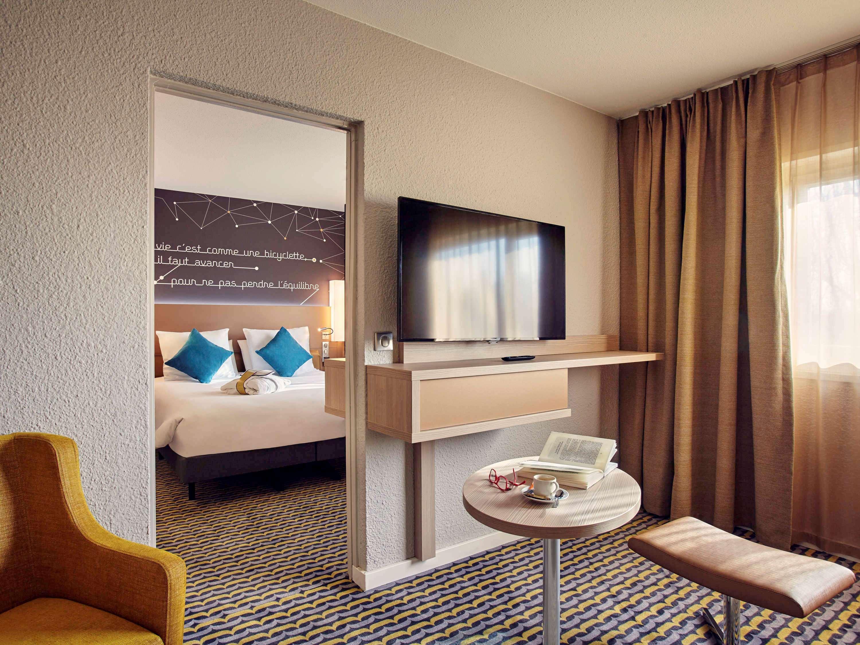 Mercure Paris Sud Les Ulis-Courtaboeuf Zewnętrze zdjęcie