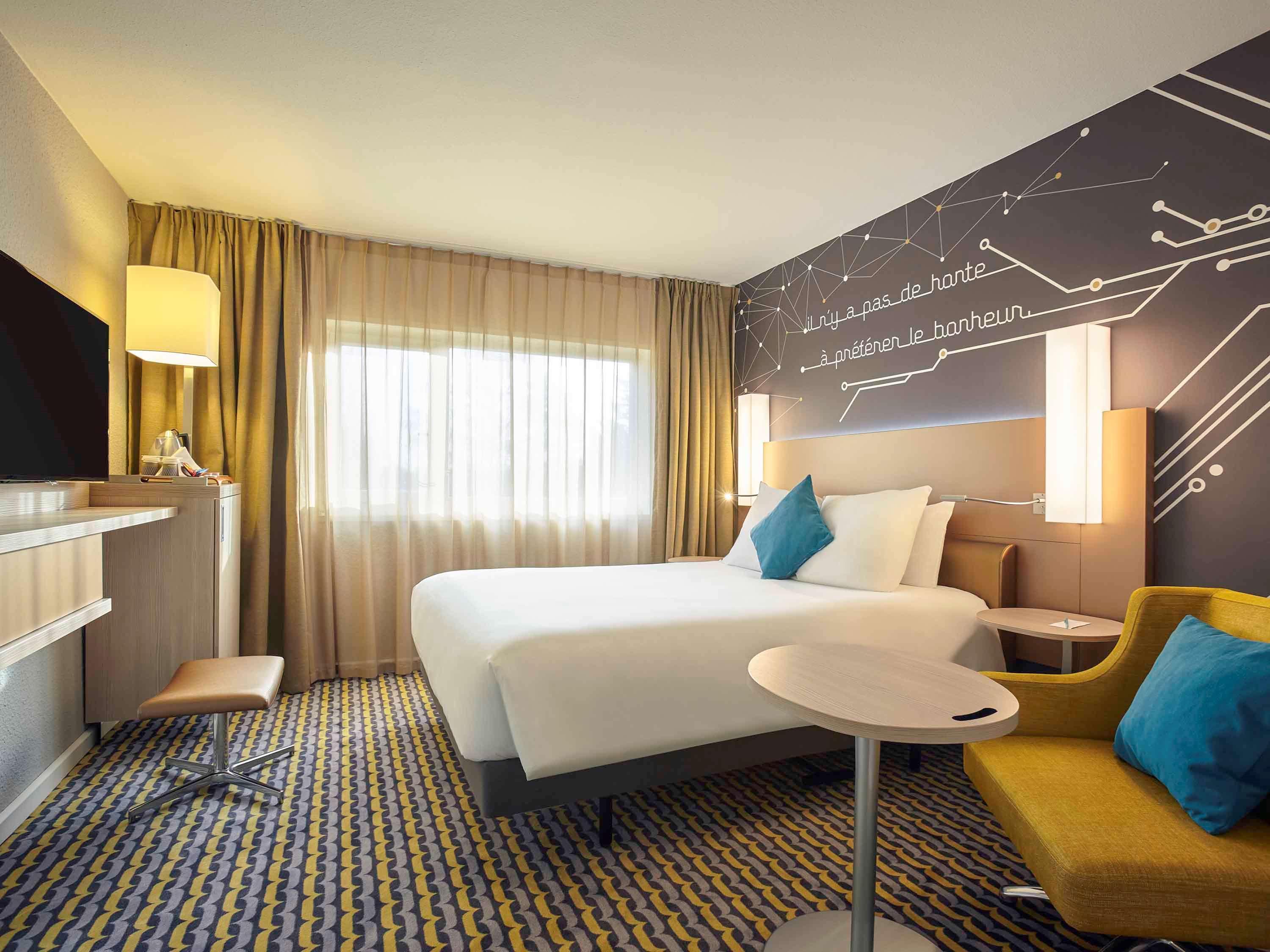 Mercure Paris Sud Les Ulis-Courtaboeuf Zewnętrze zdjęcie