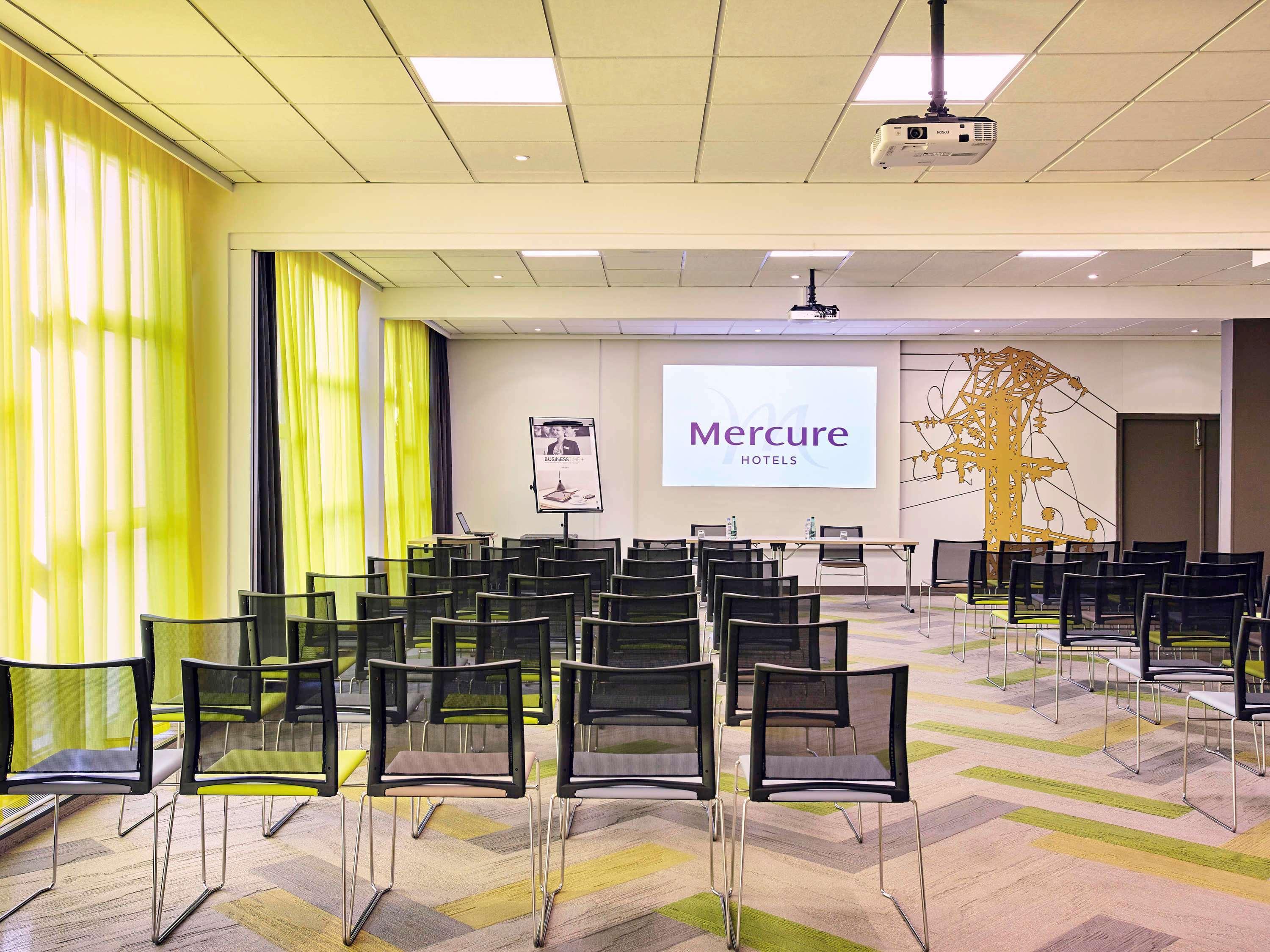 Mercure Paris Sud Les Ulis-Courtaboeuf Zewnętrze zdjęcie