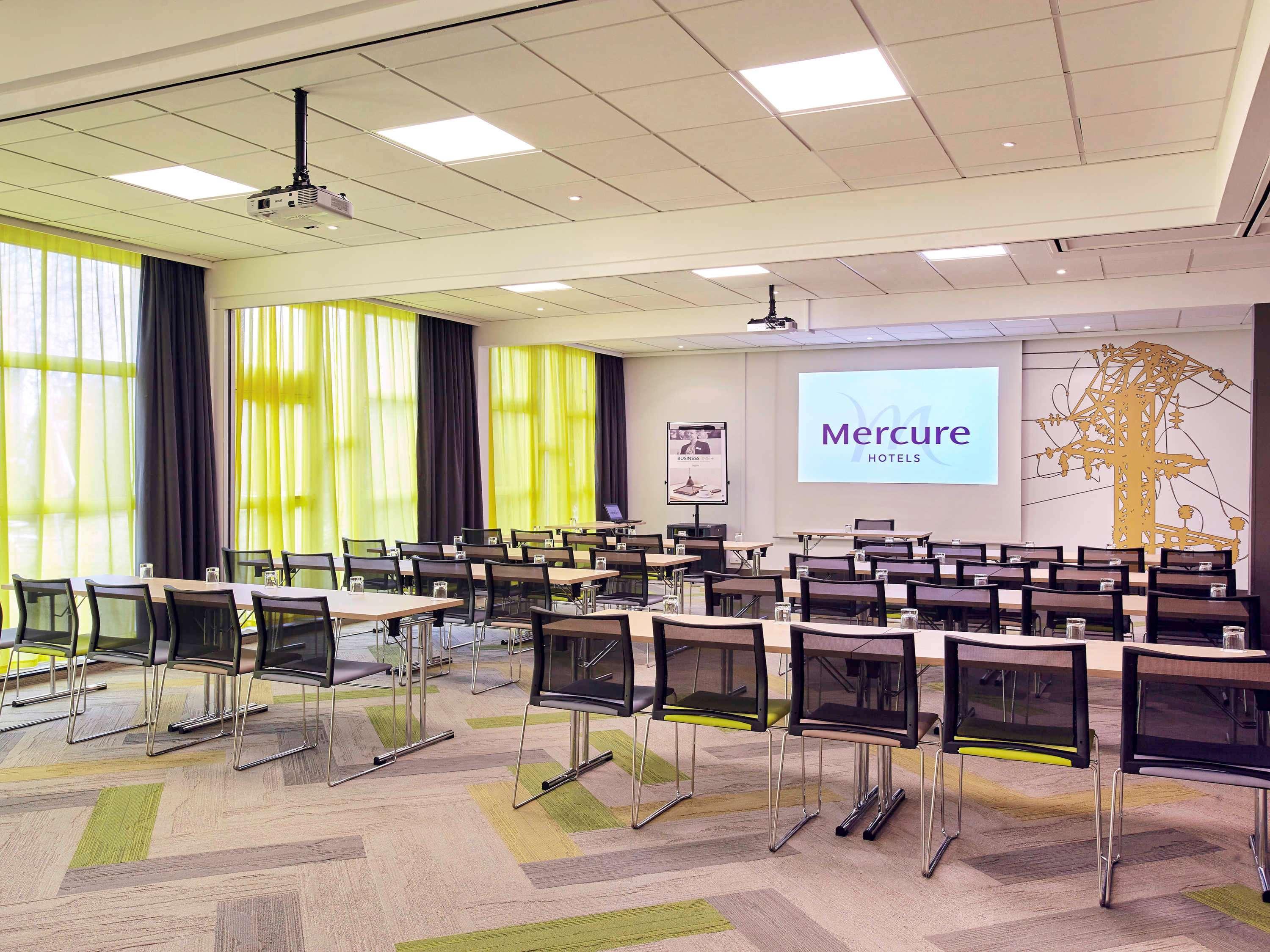 Mercure Paris Sud Les Ulis-Courtaboeuf Zewnętrze zdjęcie